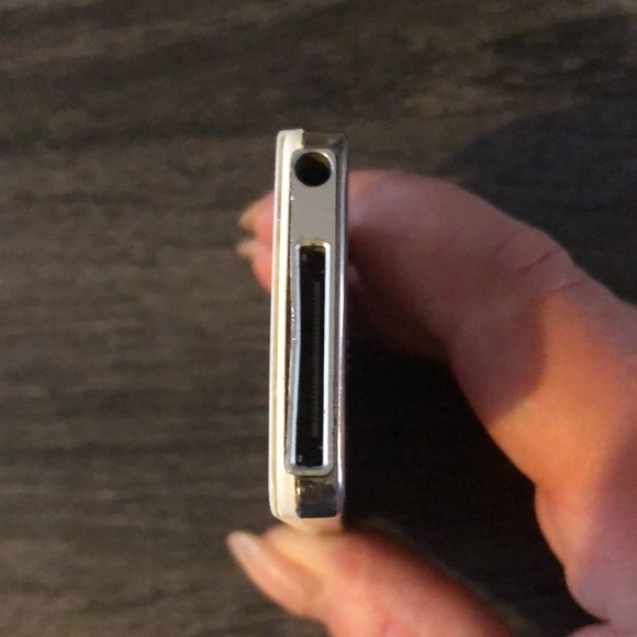 iPod Nano AS IS - Picture 3 of 3